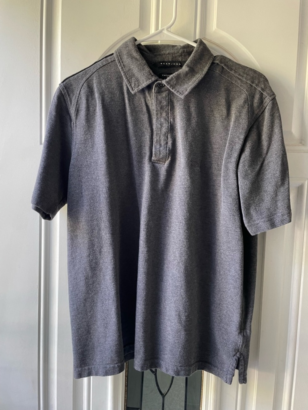 Sean John Men's Polo Shirt in Charcoal Gray.  Short sleeves. Size: L